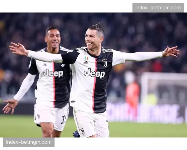 半场战报:尤文图斯1-0都灵,弗拉霍维奇头球破门,斑马军团控球率不足四成。 半场战报:尤文图斯1-0都灵,弗拉霍维奇头球破门,斑马军团控球率不足四成。